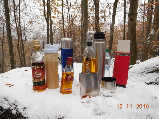 Ještě že bylo na cestě občerstvení :-)